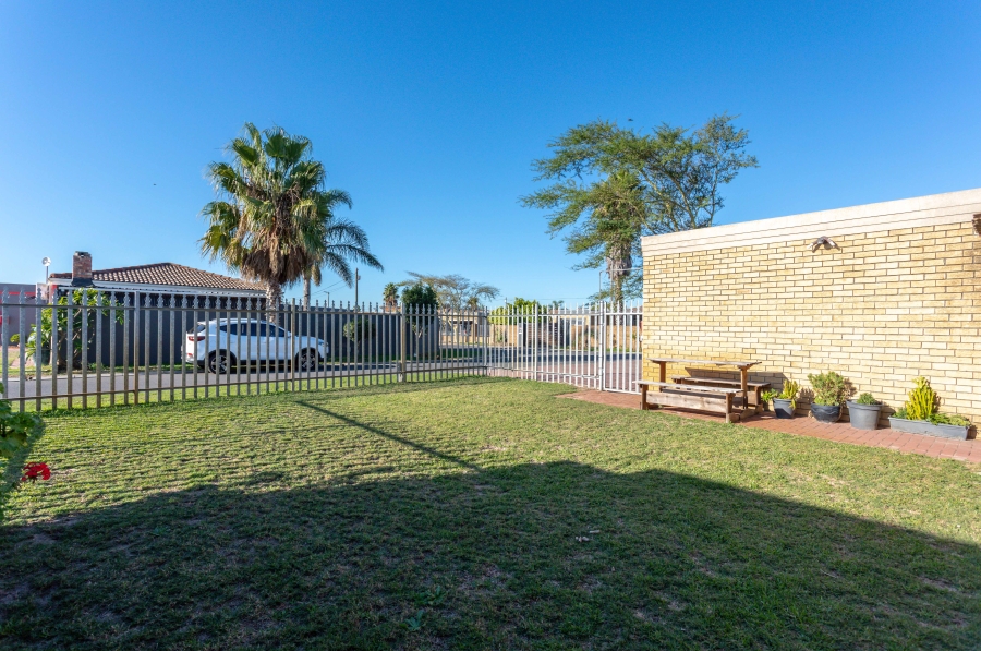 3 Bedroom Property for Sale in Windsor Park Estate Western Cape